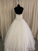 Ladybird Bridal Style 218003 Size 14 To 16 Ivory Ballgown Wedding Dress