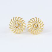 14 K / 585 Yellow Gold Diamond Earring Studs