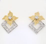 IGI Certified 18 K / 750 Yellow Gold Diamond Earrings