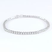 IGI Certified 14 K / 585 White Gold Tennis Bracelet with Diamonds