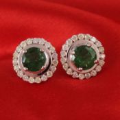 14 K / 585 White Gold Tsavorite Garnet & Diamond Earring Studs
