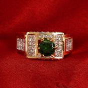 14 K / 585 Yellow Gold Tsavorite Garnet & Diamond Ring
