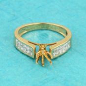 14 K / 585 Yellow Gold Diamond Ring - Center Stone Unmounted