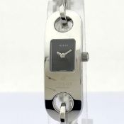 Gucci / 6100L - (Unworn) Ladies Steel Wristwatch