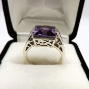 Sterling Silver Amethyst Ring 6cts New with Gift Pouch