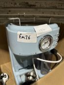 Swan Retro Coffee Machine. RRP £150. Grade U