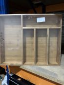 Cutlery/Tool Drawer Organiser. RRP £20. Grade U