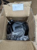 Von Shef Knife Sharpener. RRP £30 - Grade U
