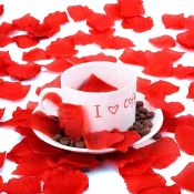 100Pcs Deep Red Silk Rose Petals Valentines Day Wedding Confetti RRP£3