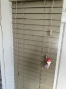 Venetian Blinds W40 x Drop 125cm Slat Size 50mm Apple colour