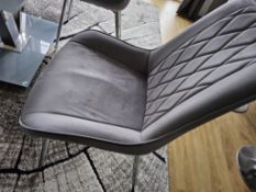 Scottsmoor Dining Set with 6 Chairs