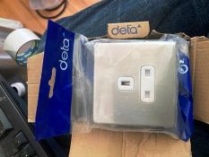 5 X 1G 13A Unswitched Sockets