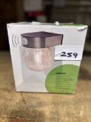 Longny Solar Light. RRP £20 - Grade U