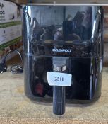 Daewoo 6L Air Fryer. RRP £80 - Grade U