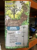 Wild Bird Feeding Station. RRP £35 - Grade U