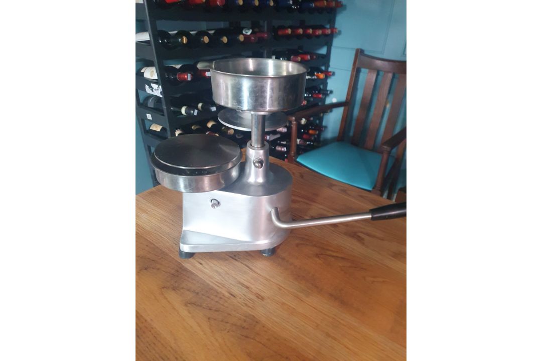 Burger Maker. Extra Large. 5 Inch Burger - Image 6 of 7
