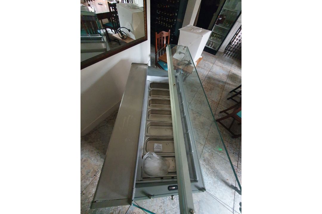 Ice Cream Bench - 7 Flavours With Underneath Storage - Image 7 of 8