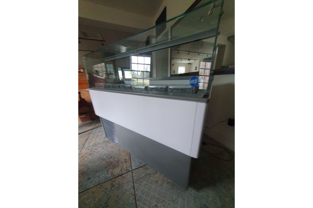 Ice Cream Bench - 7 Flavours With Underneath Storage - Image 2 of 8