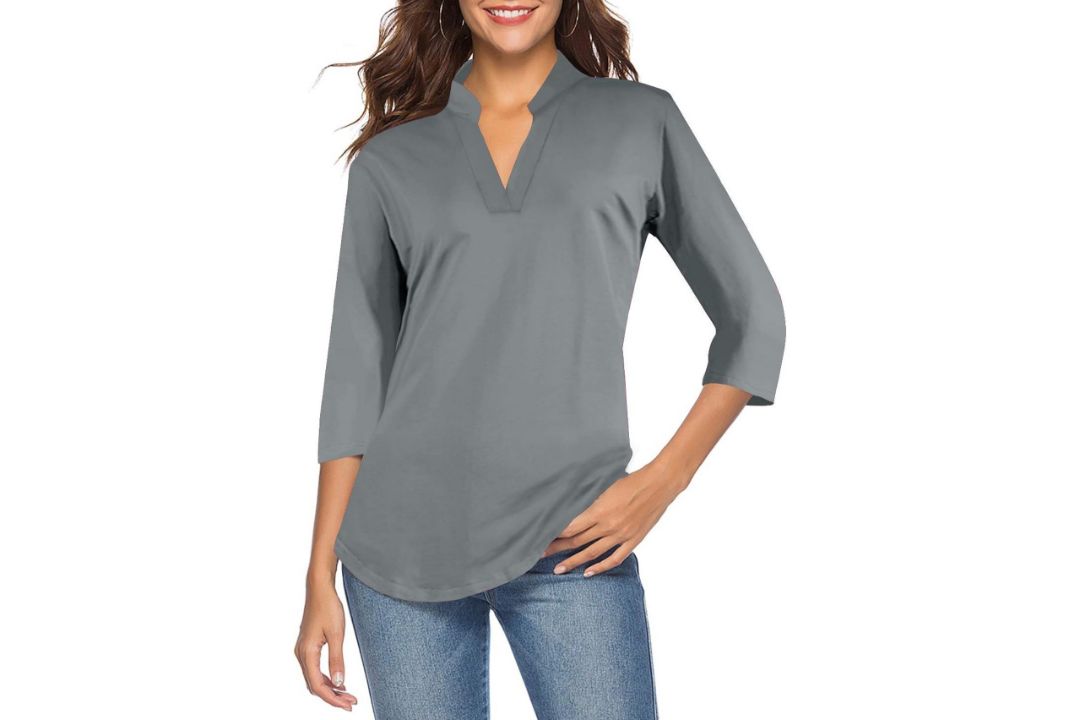 11 x Women's Ceasikery Tunic tops - Image 1 of 4