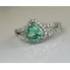 Beautiful Natural Emerald 0.66 CT With Natural Diamonds & 18k Gold - Image 2 of 10