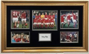 NOBBY STILES original signature presentation