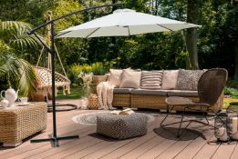 Free Delivery - 3m Cantilever Garden Parasol - Cream