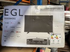 EGL 32 Inch HD Ready Smart LED TV. RRP £150 - Grade U