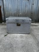 Retro Decortaive Metal Trunk/Flight Case - Approx. RRP £100