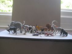 A Group of 19 Vintage Plastic Animals