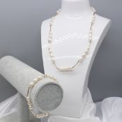 Matching Pearl Necklace & Bracelet With Gold Links and Clasp