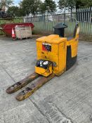 Jungheinrich ERE225 Chariot Ride On Pallet Truck