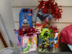 501 Balloon Weights Assorted Designs All Licensed