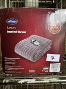 Silent Night Heated Throw. RRP £40 - Grade U