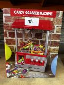 Global Gizmos Candy Grabber Machine. RRP £40 - Grade U