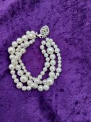 Faux Pearl 3 Strand Bracelet
