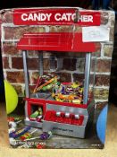 Global Gizmos Candy Grabber Machine. RRP £30 - Grade U