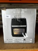 Daewoo 6L Air Fryer. RRP £60 - Grade U