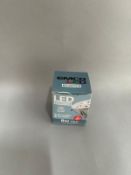 1042 units of 8W LED MR16 Warm White