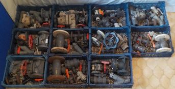 54 x Plastic plumbing valves, various types and sizes