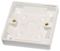 42, 537 (5 pallets) of 16mm Deep Single Pattress in White