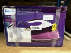 Philips Steam Iron. RRP £80 - Grade U