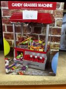 Global Gizmos Candy Grabber. RRP £30 - Grade U