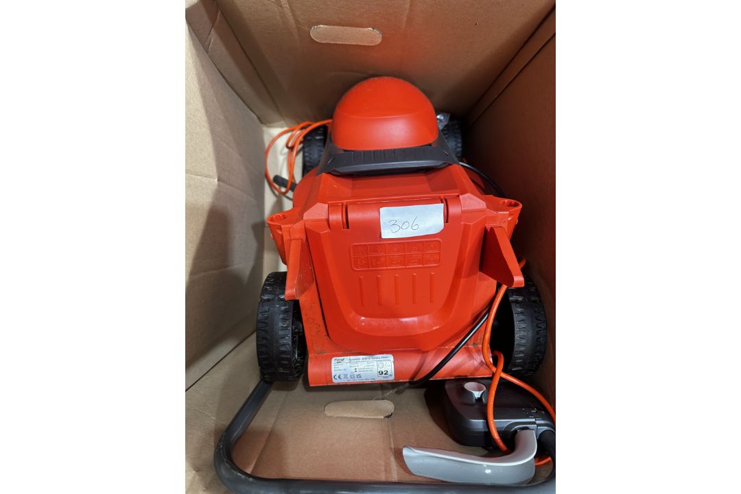 Flymo Lawnmower. RRP £100 - Grade U