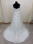 Eternity Bridal Wedding Dress In Size 18.