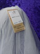 Richard Designs Veil