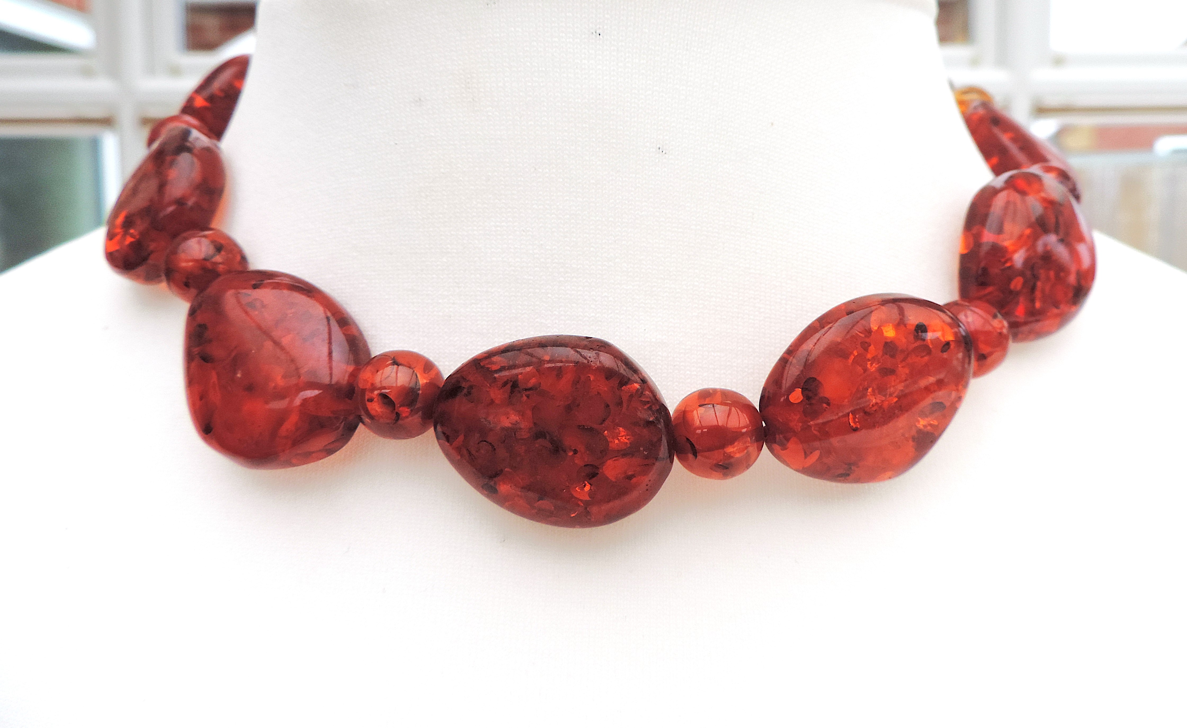 Vintage 18inch Chunky Organic Shaped Amber Bead Necklace - Image 4 of 4