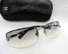 Vintage Chanel Ladies Sunglasses c.124/8G Original Case