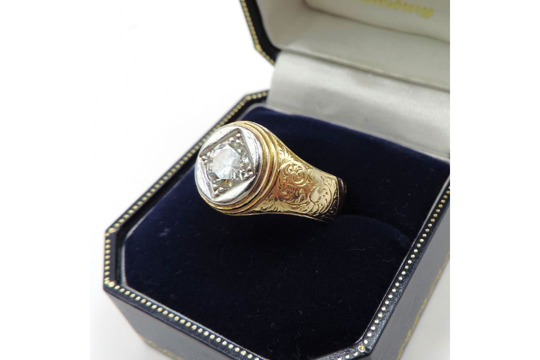 Edwardian 18K Gold Old Mine Cut 1.25 Carat Diamond Ring London Hallmark 1903 - Image 3 of 9