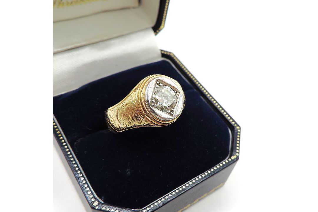 Edwardian 18K Gold Old Mine Cut 1.25 Carat Diamond Ring London Hallmark 1903 - Image 2 of 9