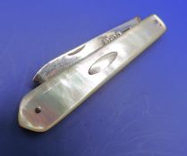 Victorian Silver and Mother of Pearl Fruit Knife 1903